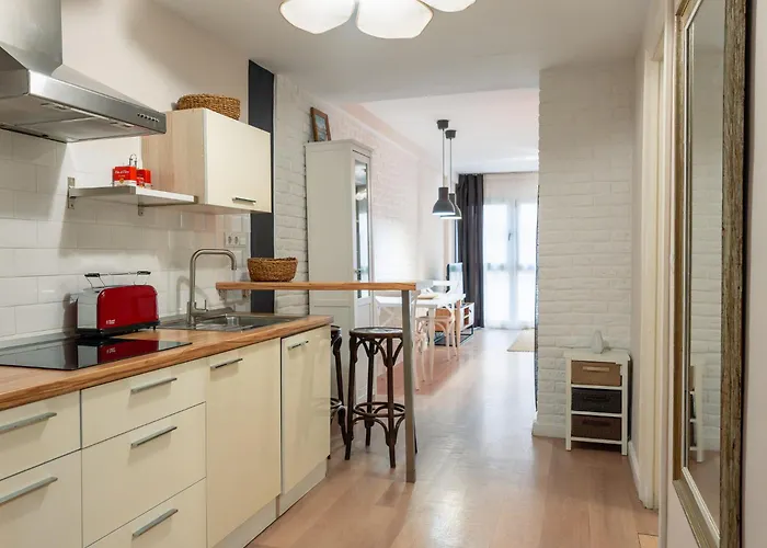 Bright Loft Centre By United Renters
